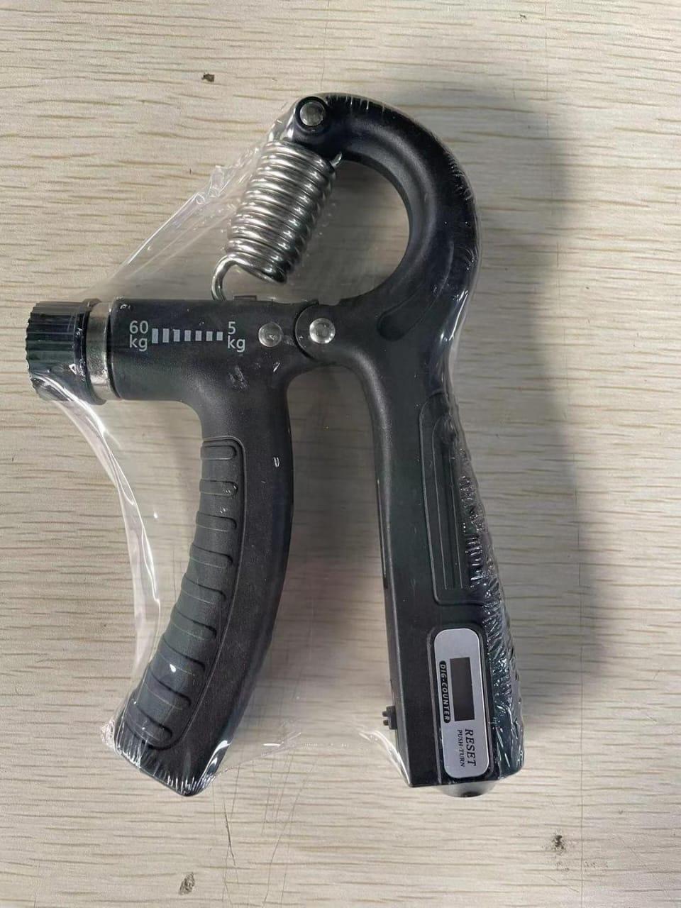 *Product Name*: Black Hand Gripper Adjustable Resistance 5kg-60kg
*Product Description*: Upgrade your home workout routine with this sleek, black hand gripper designed for Pakistani fitness lovers. Whether you're at home, in the office, or traveling, this